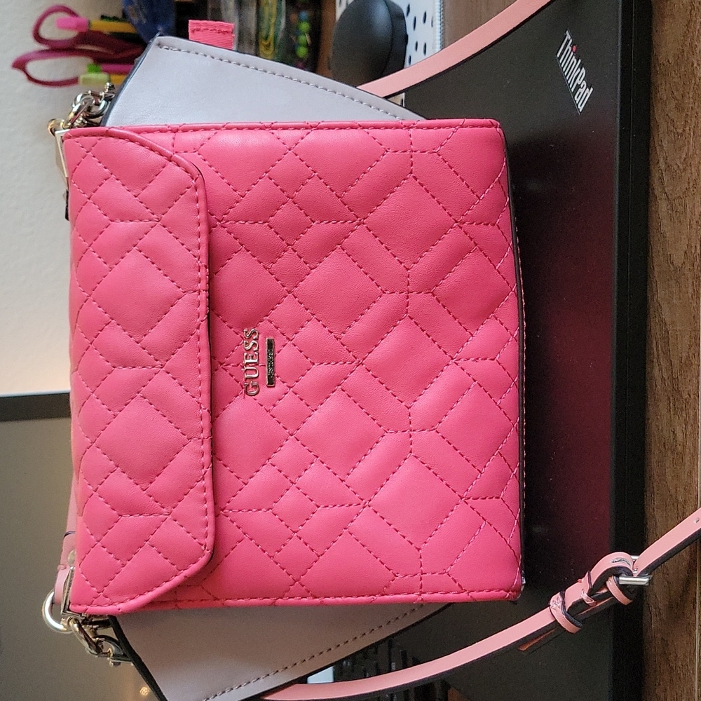 Guess purse